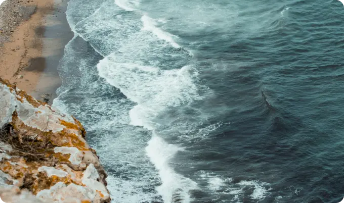 Waves going towards beach